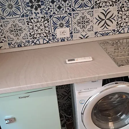 Corte Sui Tetti Di * Bari