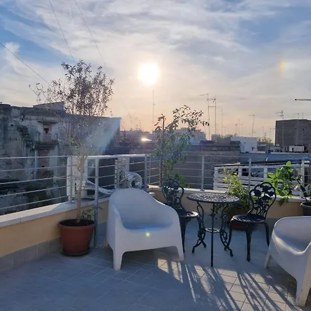 Corte Sui Tetti Di Bari